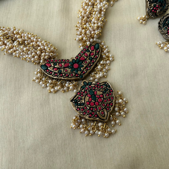 Terracotta Traditional Pearl Strand Necklace Set