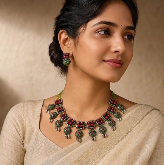 Warm Buds Terracotta Necklace Set