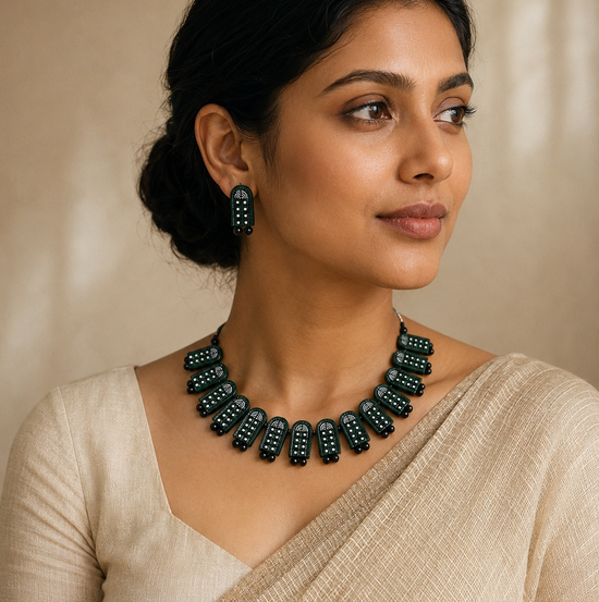 Geometric green terracotta necklace set