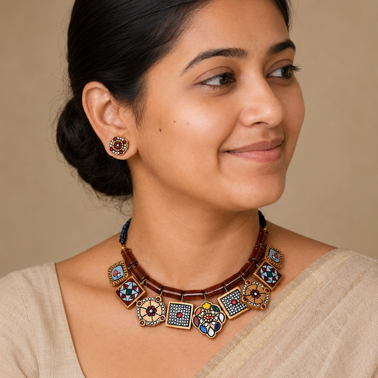 Terracotta Abstract Geometric Choker in Multicolour Shades
