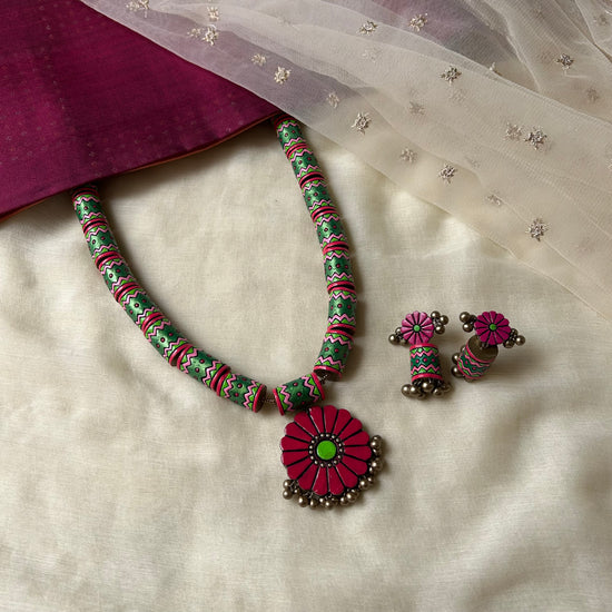 Handmade Multicolour Floral Terracotta Neckset with Earrings