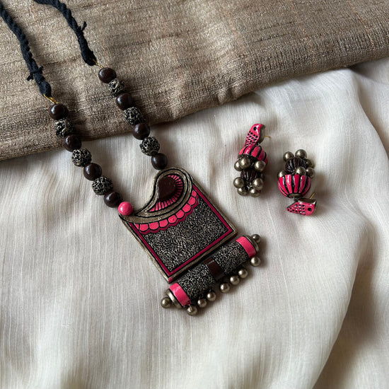 Terracotta Pendant Set with Bird Step Jhumkas
