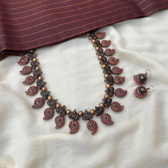 Handmade peach and brown Terracotta Neckset with Earrings