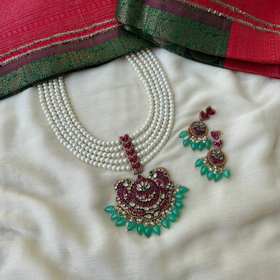 Pink and Green Pearl Layered Kemp Floral Terracotta Necklace set