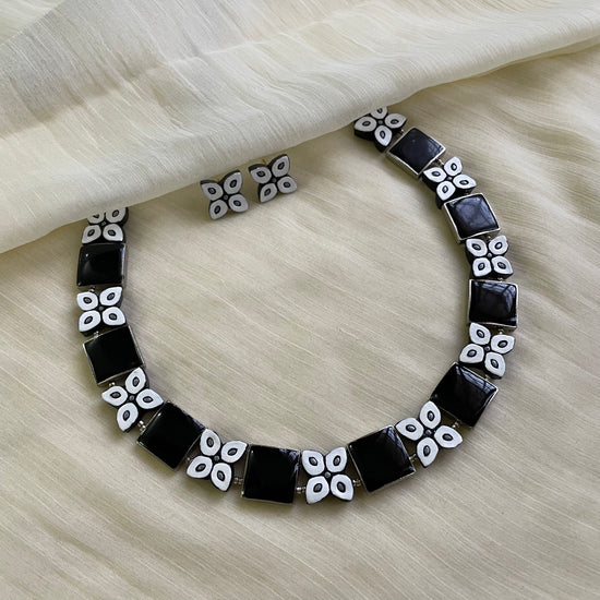 Enchanting Monochrome