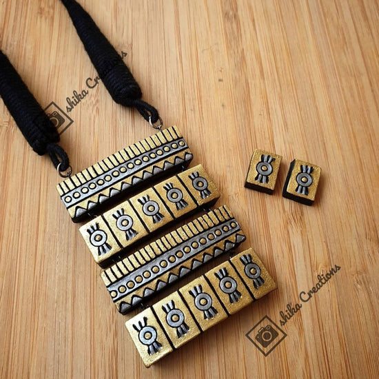 4 Step Dangler Pendant Set