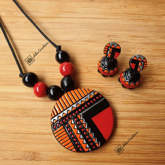 Traditional Patterned Pendant Set