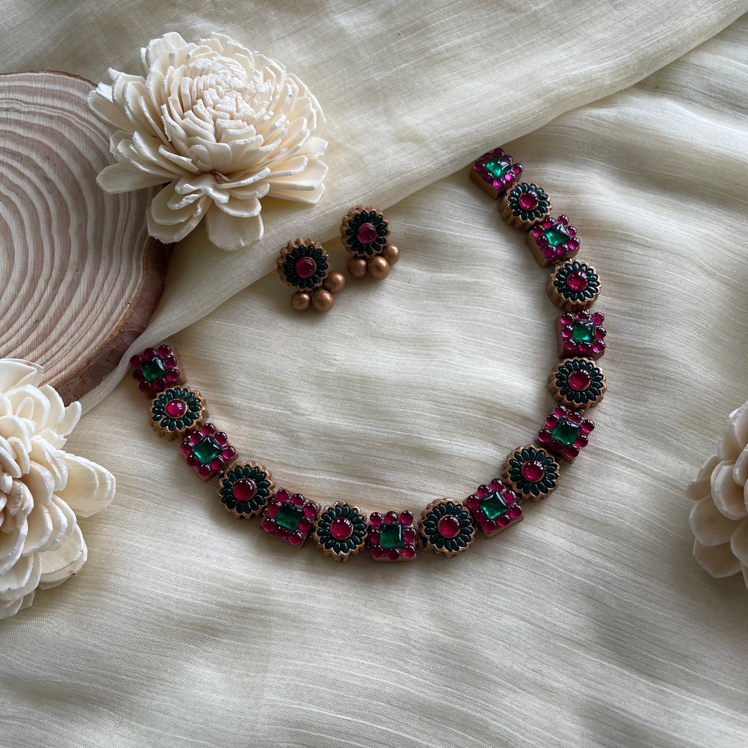 Terracotta floral kemp choker set