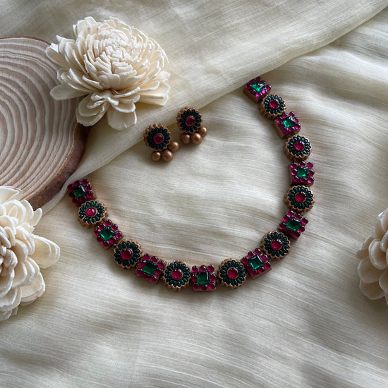 Terracotta floral kemp choker set